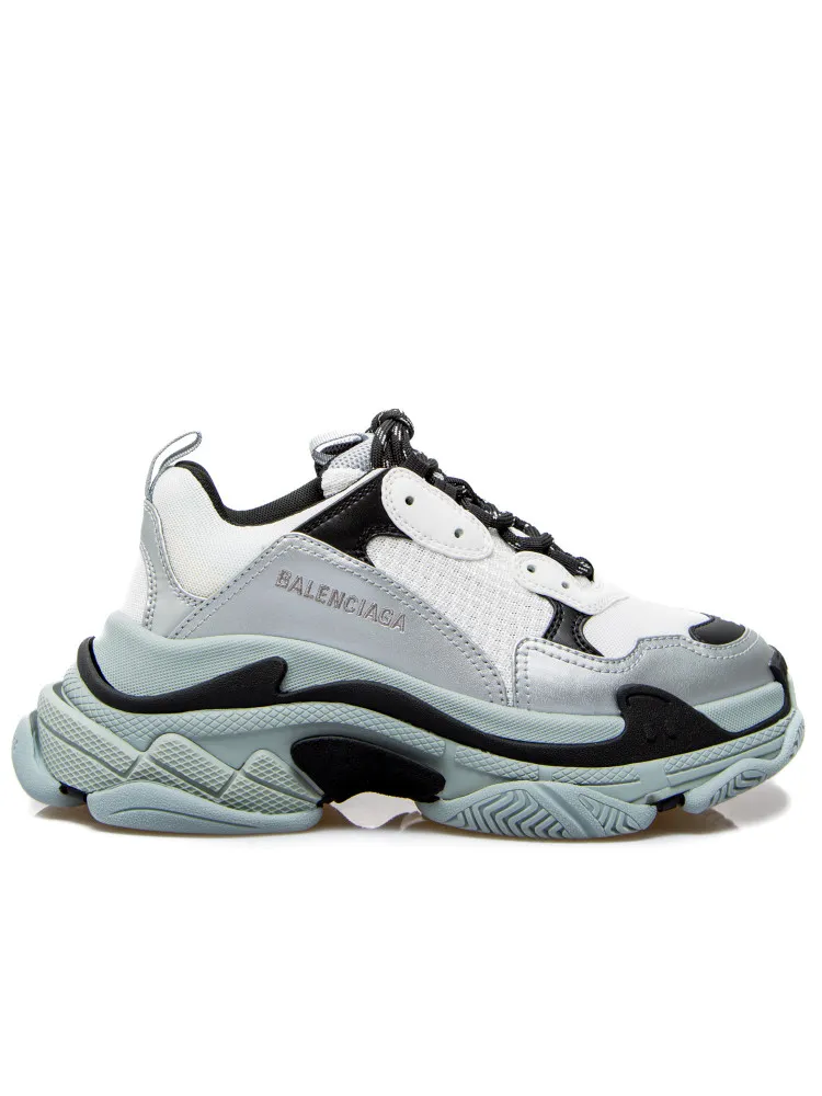 Balenciaga Triple S Sneaker | Credomen