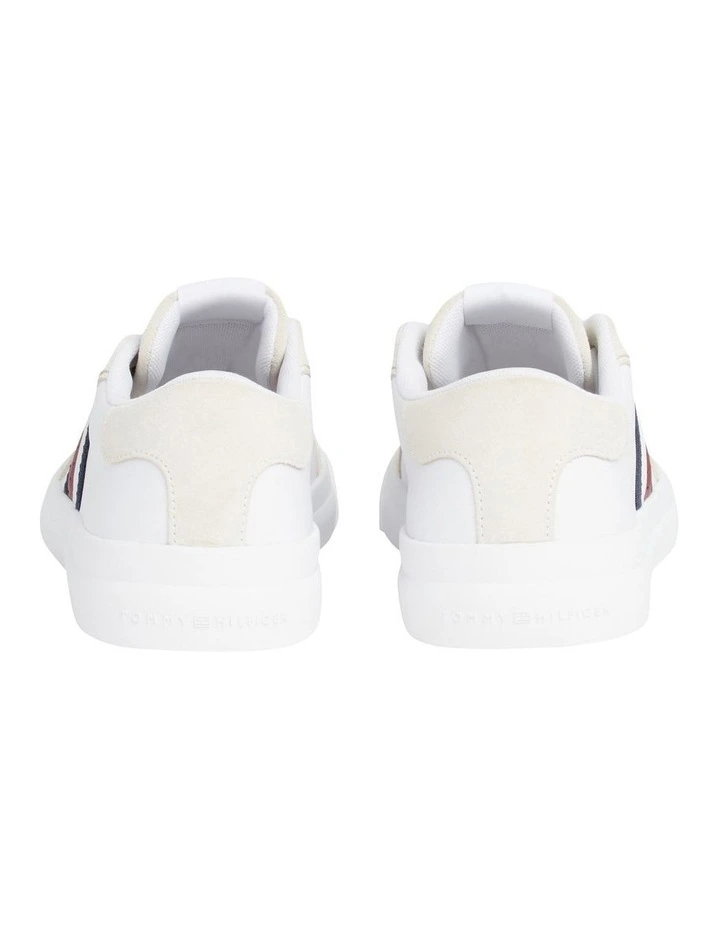 Cupset Sneaker in White