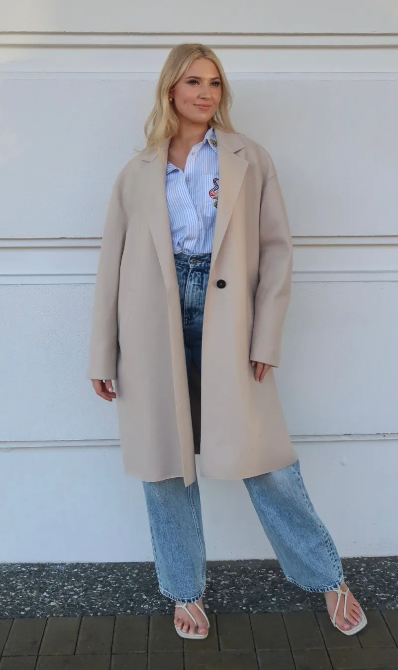  Harris Wharf London      Oversized Coat - Almond 