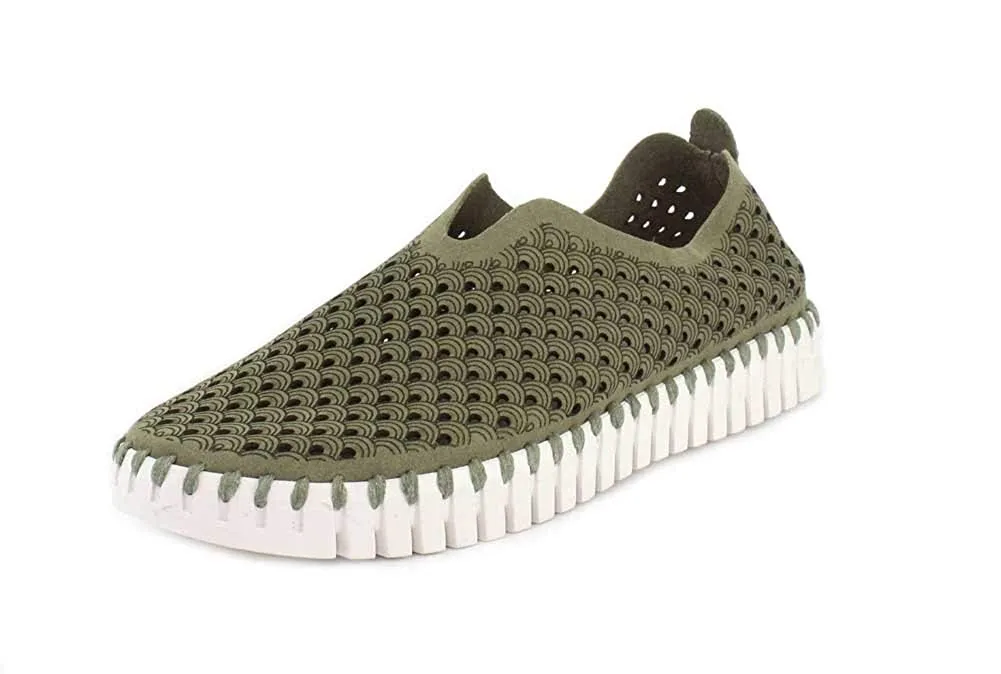 Ilse Jacobsen Tulip 139 Perforated Slip-On Sneaker