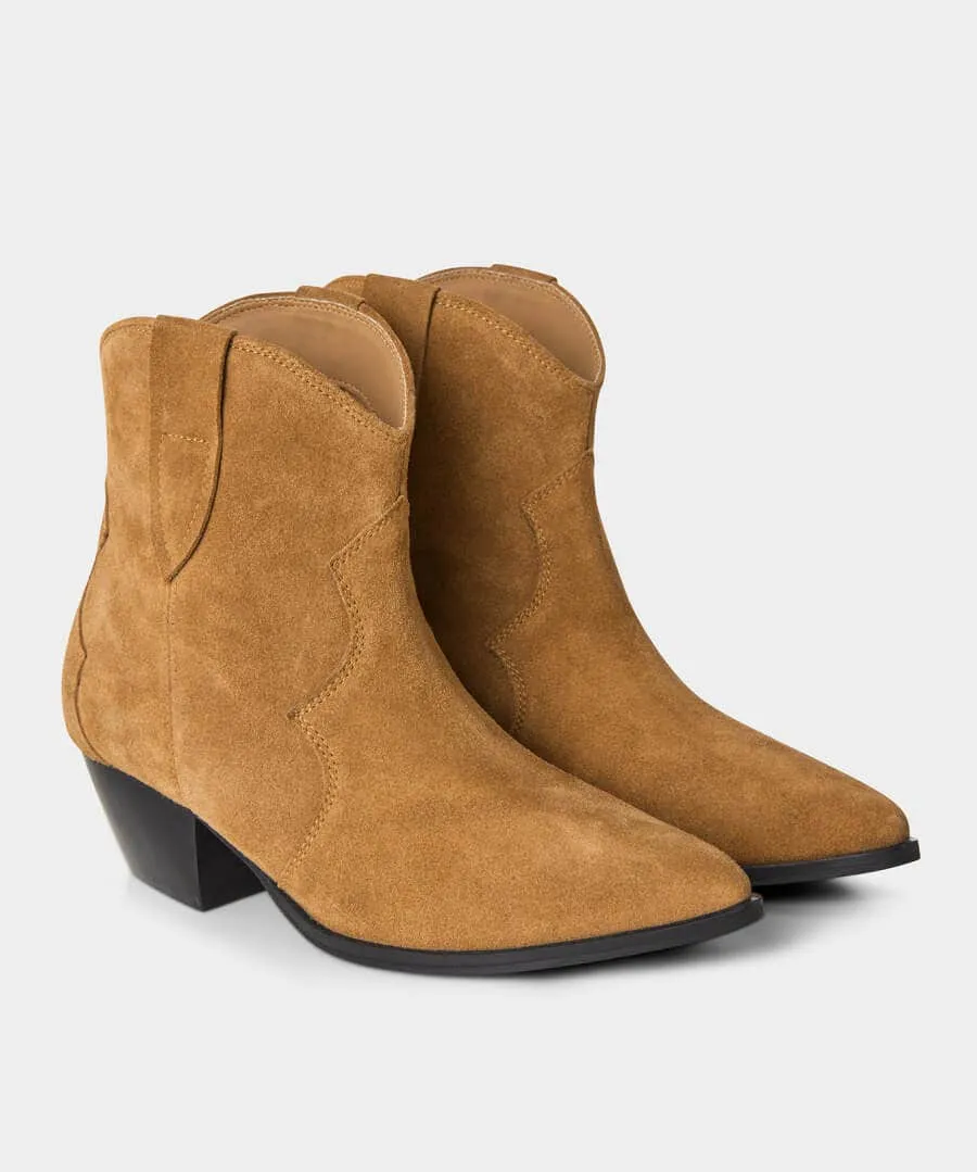 Katy Freeway Suede Western Boots