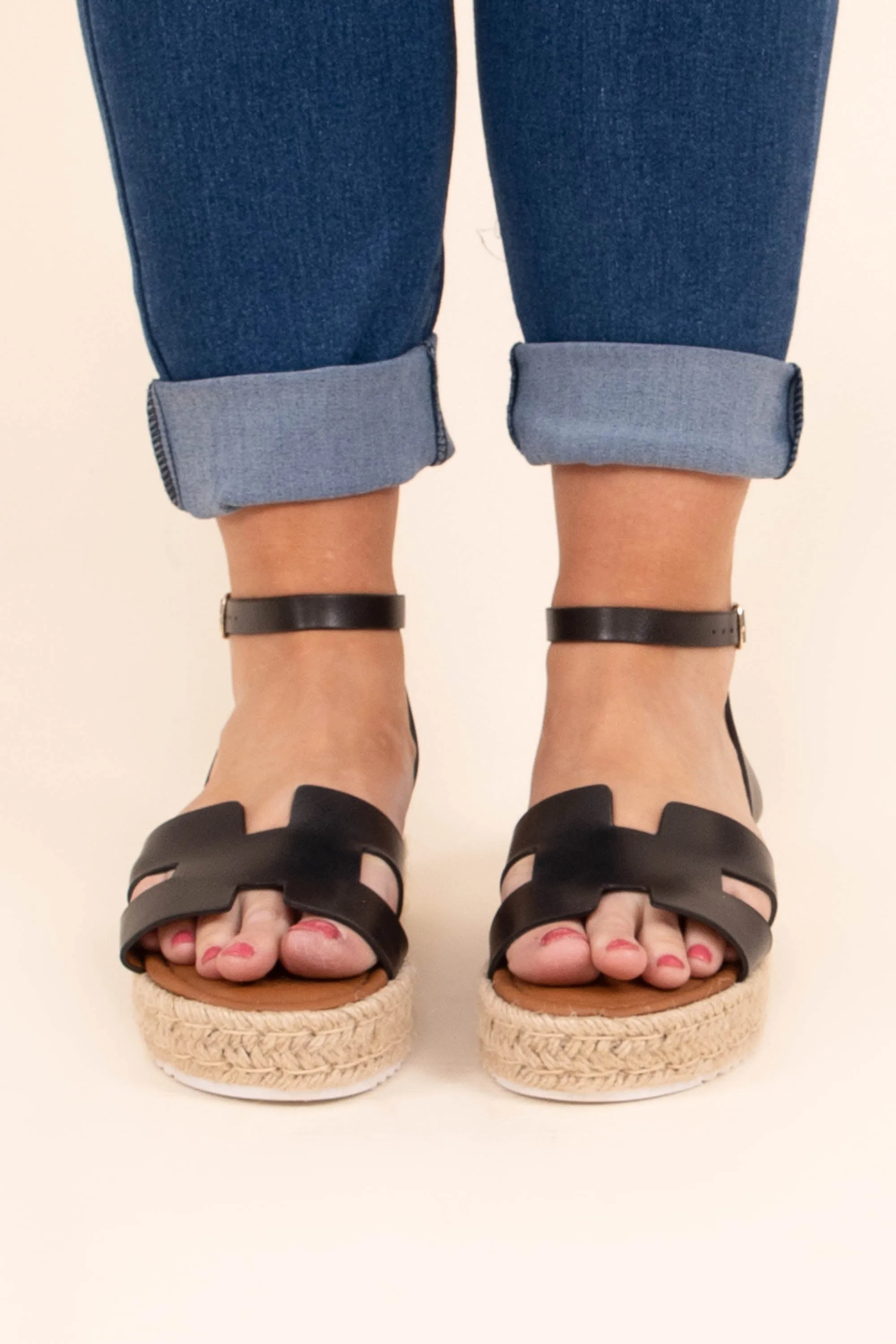 On A Getaway Sandals, Black