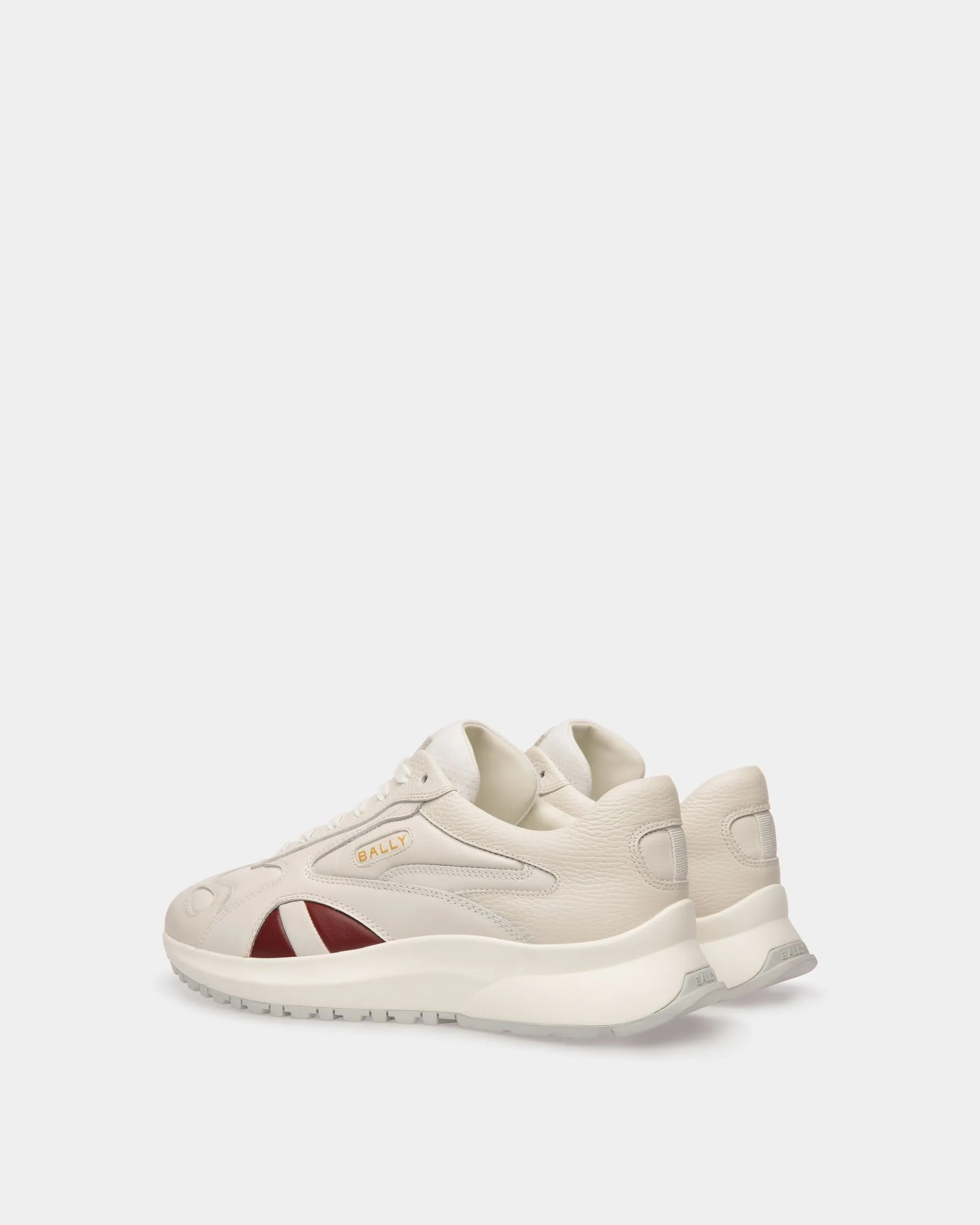 Outline Sneaker In White Leather