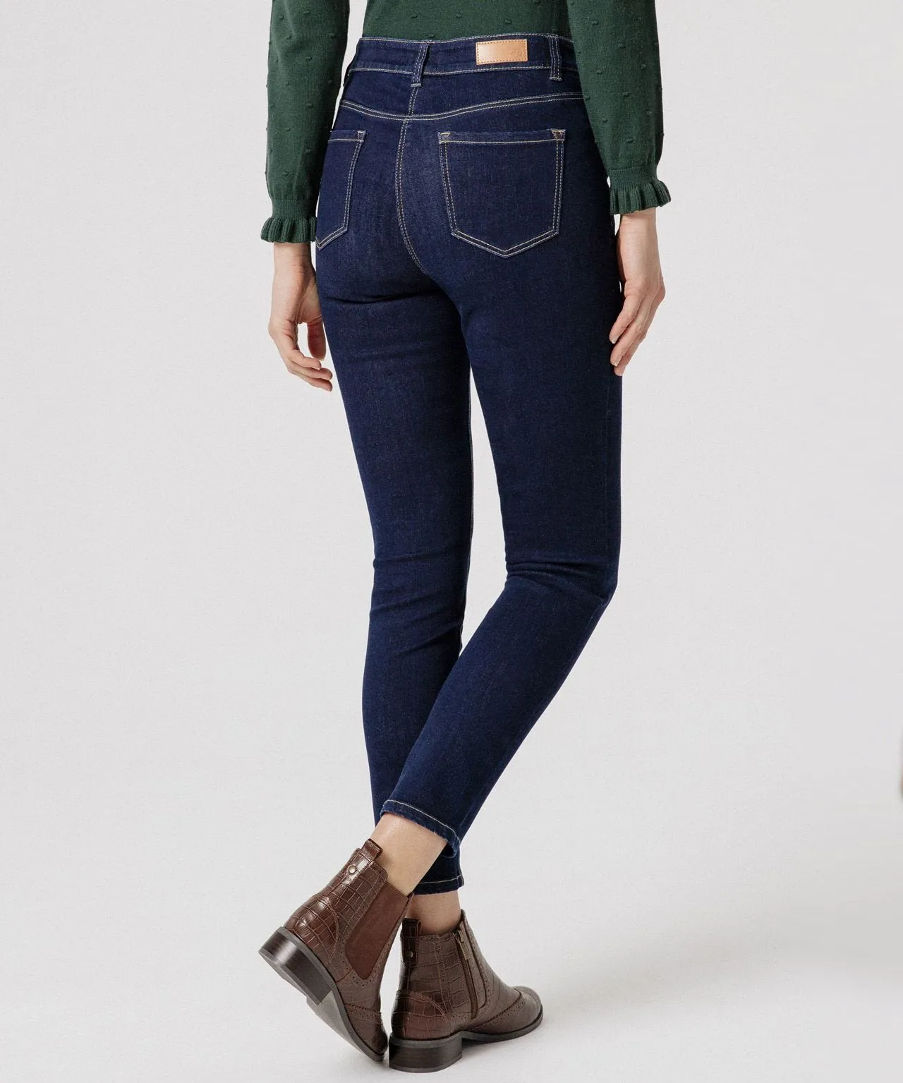 Secret Stretch 7/8 Perfect Fit Jeans