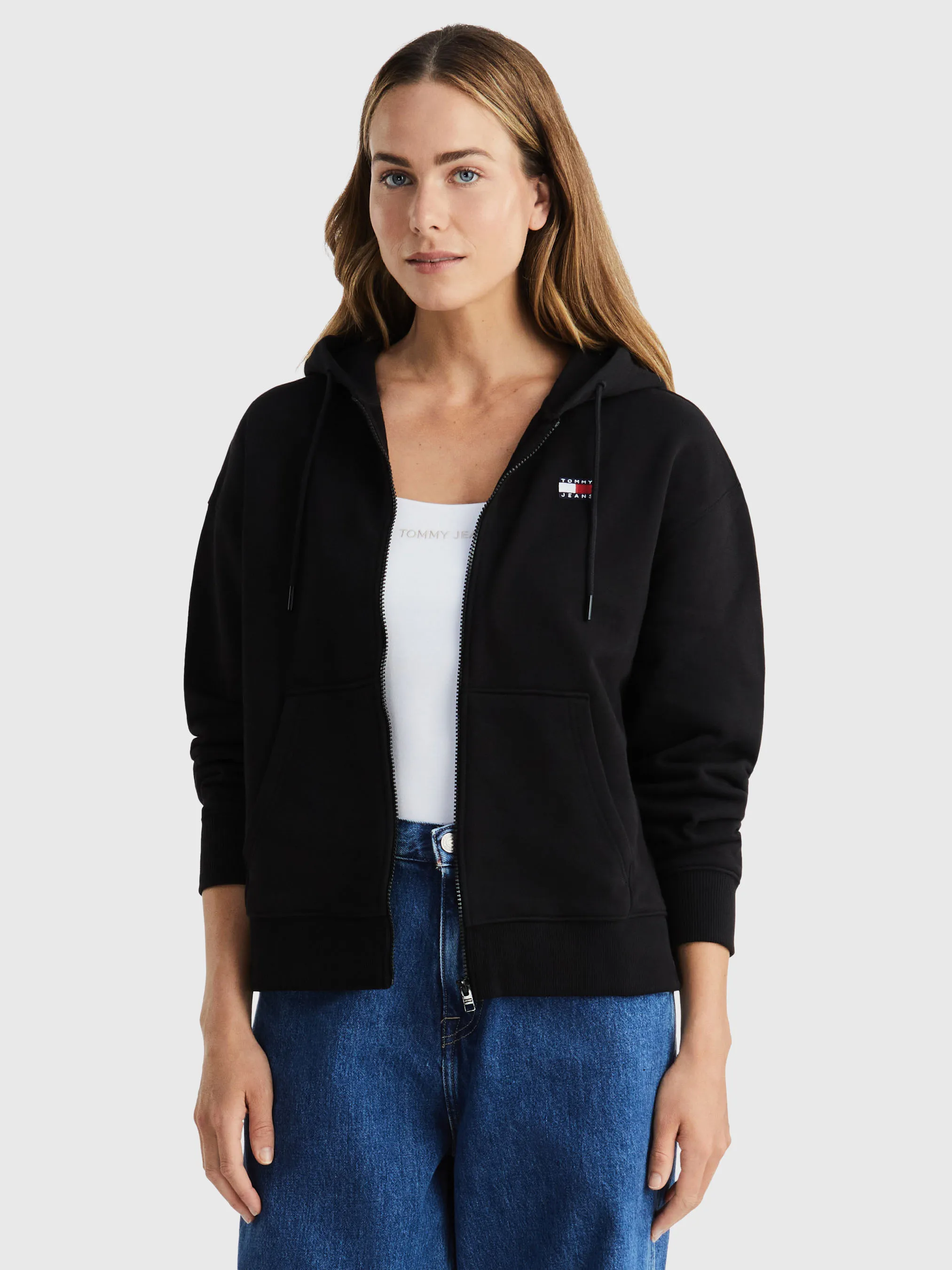 Tommy Badge Zip-Thru Relaxed Hoodie | Sweatshirts & Hoodies | Tommy Jeans