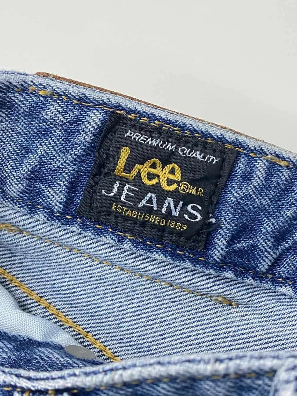 Vintage Lee Virginia jeans made in Ireland blue stonewash – W25 x L27