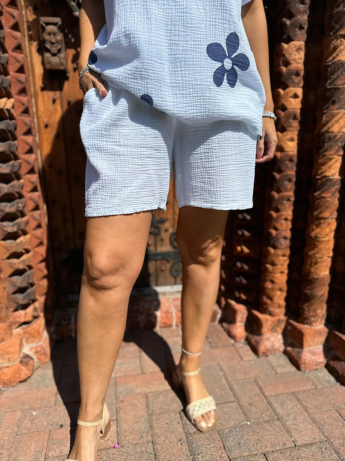 White Bubble Cotton Drawstring Shorts